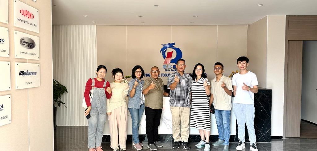 Endonezya Müşterisi için tablet sayma ve şişeleme üretim hattı