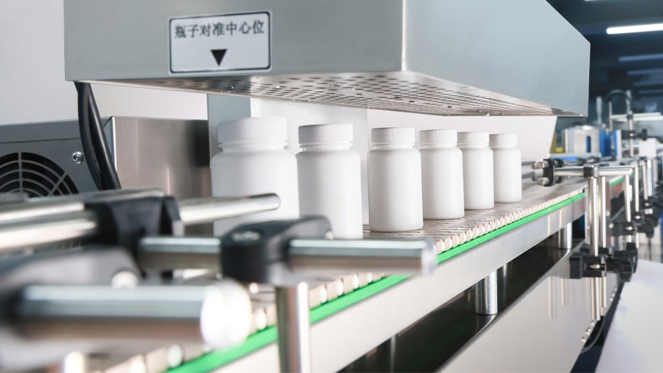 Induction Sealing machine