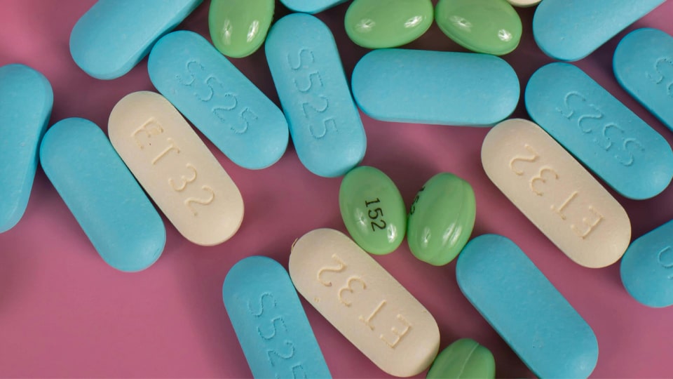 Pharmaceutical Tablet Design-Color Coating Finish