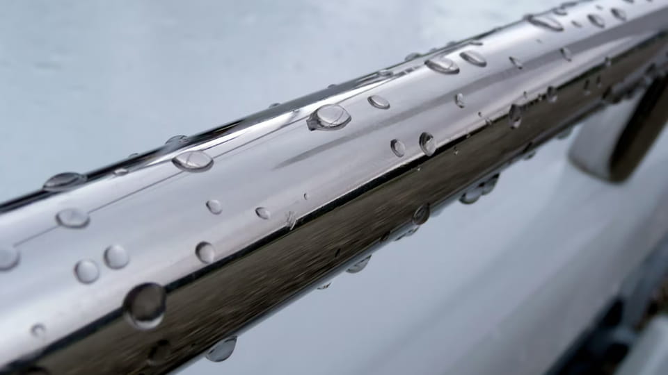 Η ιδιότητα του ανοξείδωτου χάλυβα κάνει τον καθαρισμό του φαρμακευτικού εξοπλισμού γρήγορο και αποτελεσματικό