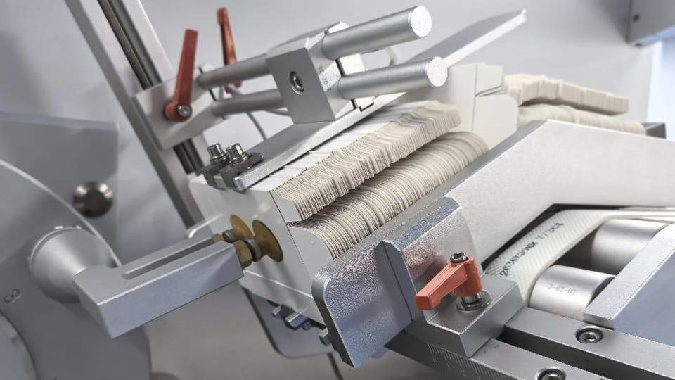 Carton Magazine & Erector of Blister Cartoning Machine