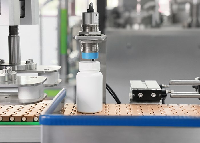 bottle capping machine