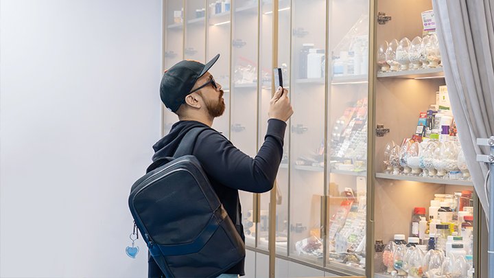 client visit blister card machine