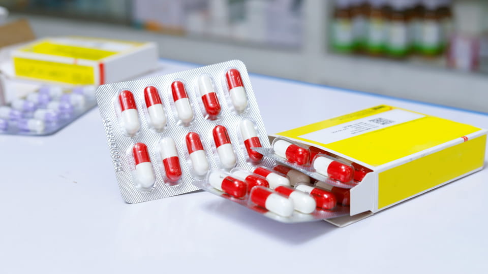 capsules blister pack in carton by Packaging Equipments