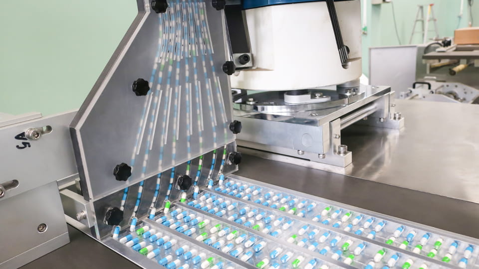 feeding systems in a blister packaging line