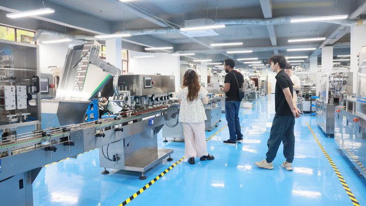 salt tablet compressor