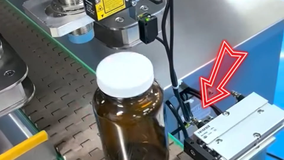 Kapak Kapatma Makine İşleri prosesi-Kusurları inceleyin ve reddedin
