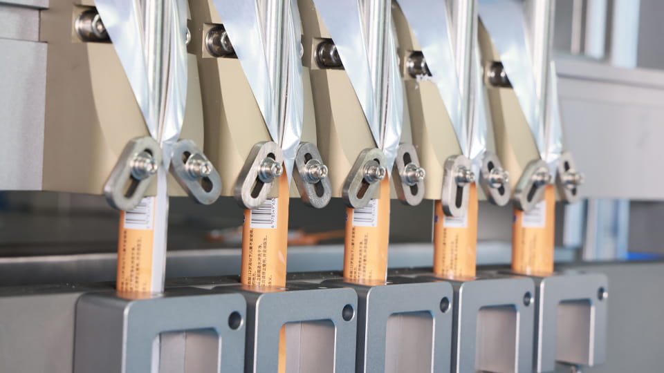VFFS (Vertical Form-Fill-Seal) Machine