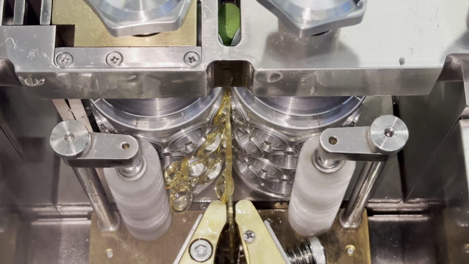 Softgel Manufacturing Process-Filling, Σφράγιση, and Cutting