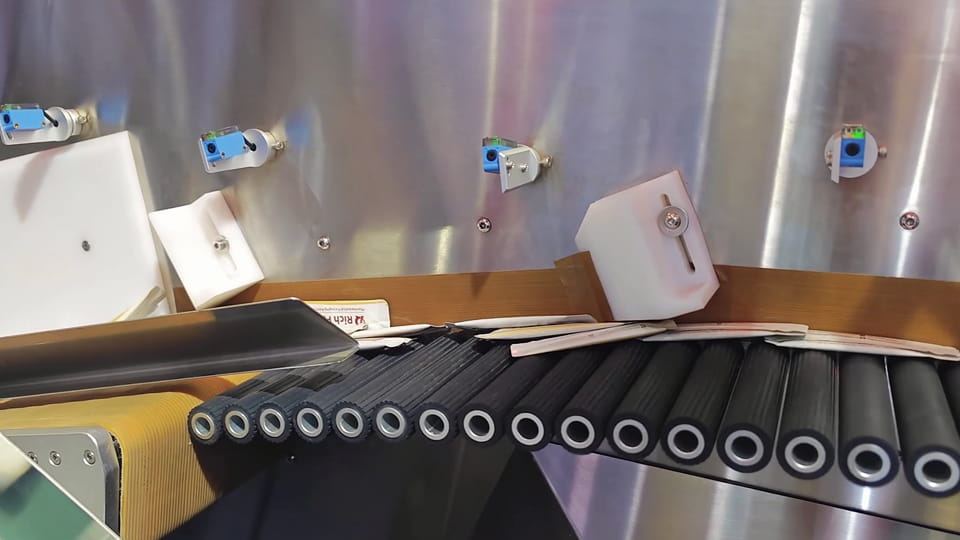 Pouch Sorting Machine-Pouch Separation
