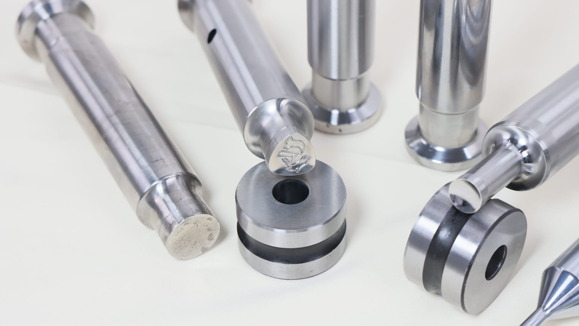 Choose the Right Tooling for pill press machine